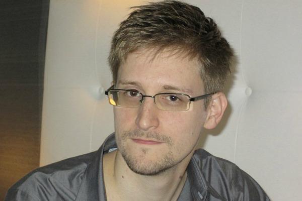 Edward Snowden, le plus influent des «lanceurs d'alerte» concernant les informations classées selon The  Christian Science Monitor du 9 juin 2013