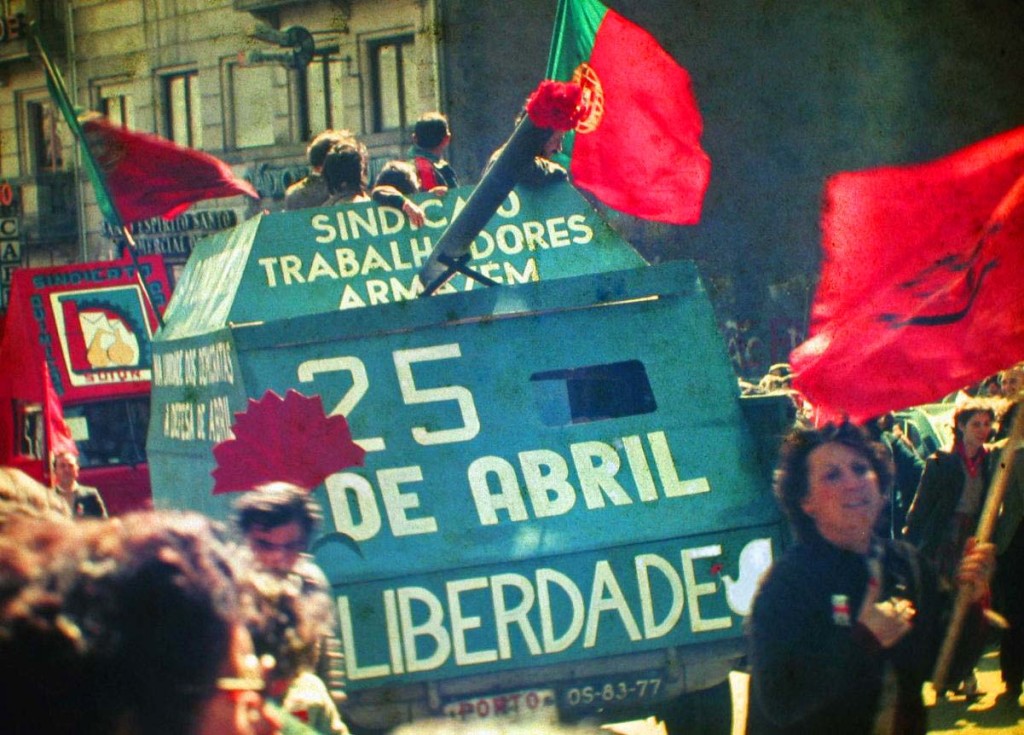 Le 25 avril au Portugal: le syndicat des travailleurs de l'armement...