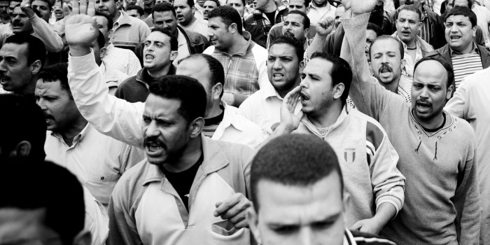 La bataille pour gagner des organismes de contrôle face à la tyrannie et à l'exploitation. Site des SR en Egype